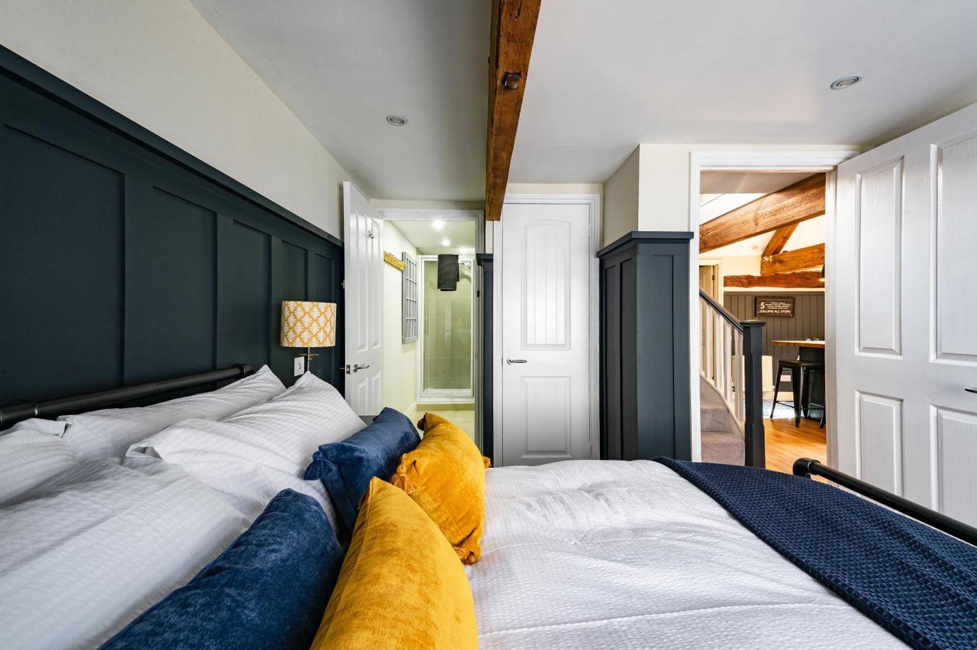 Luxury Town Centre Loft Apartment In Converted Granary Stamford Ngoại thất bức ảnh