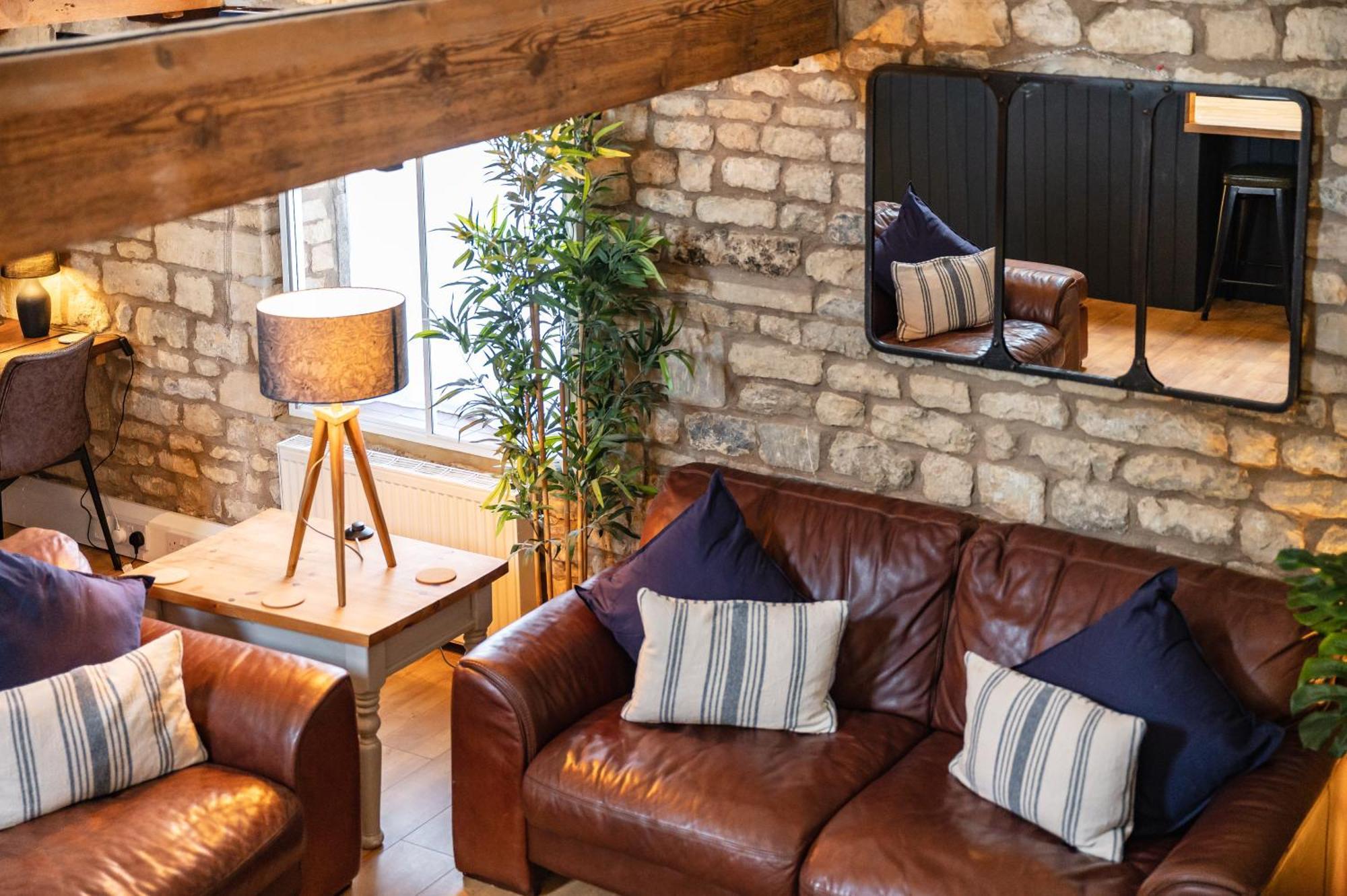 Luxury Town Centre Loft Apartment In Converted Granary Stamford Ngoại thất bức ảnh