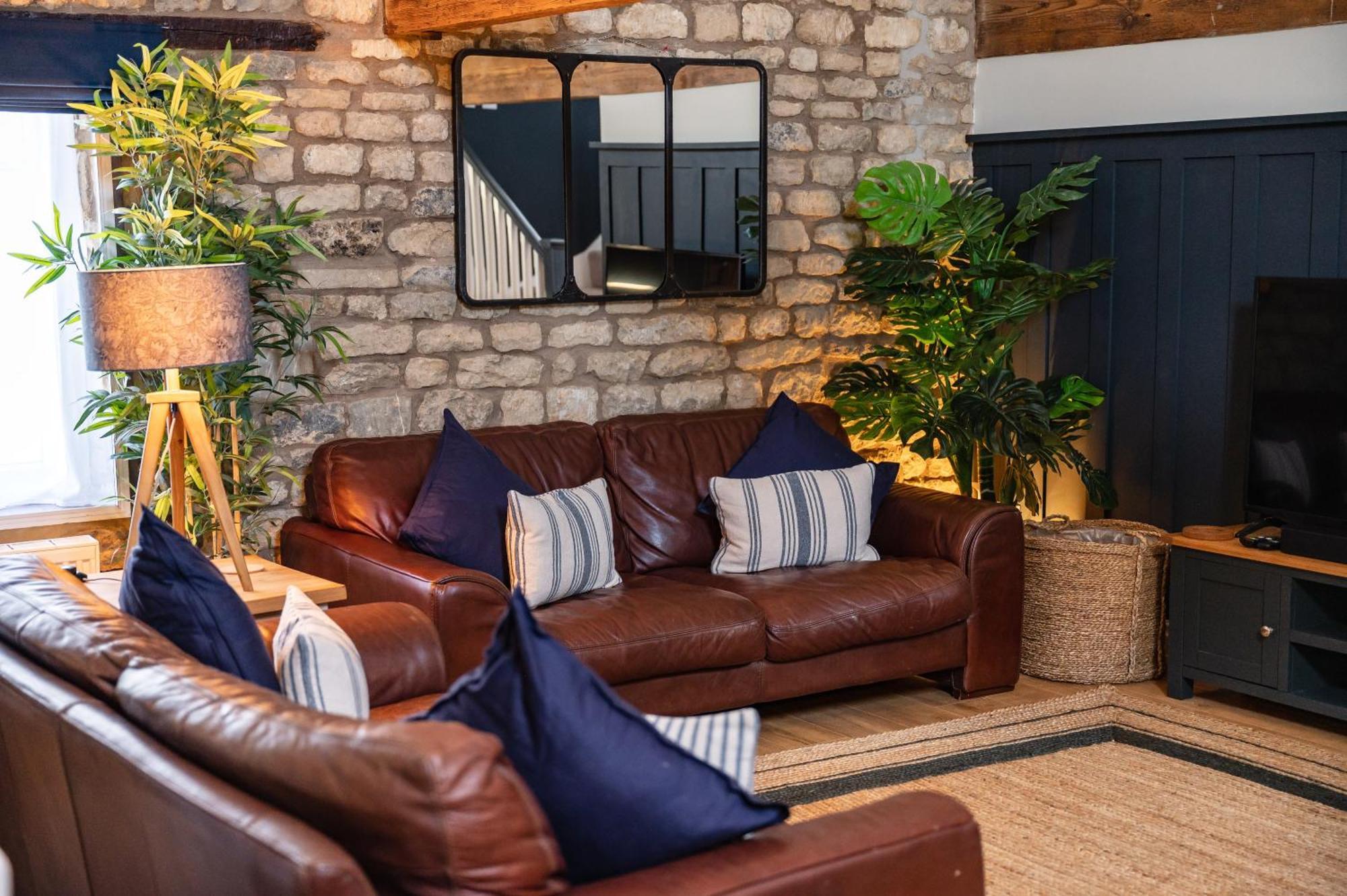 Luxury Town Centre Loft Apartment In Converted Granary Stamford Ngoại thất bức ảnh